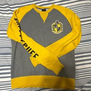 Universal Studios Harry Potter Hufflepuff sweater.